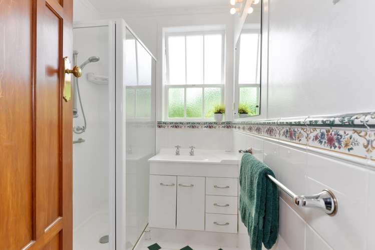 55 Commodore Drive Lynfield_17