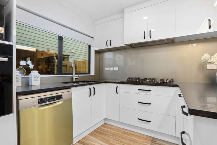 9a Arney Road Ranui_8