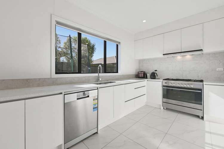 20 Carroll Place Owhata_9