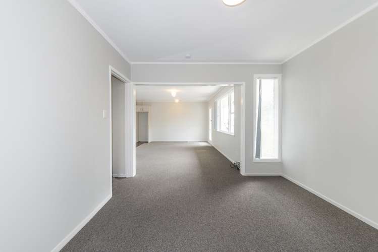 2/215 Swanson Road Henderson_17