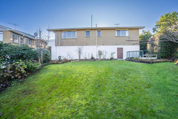 11 Bell Crescent Concord_29