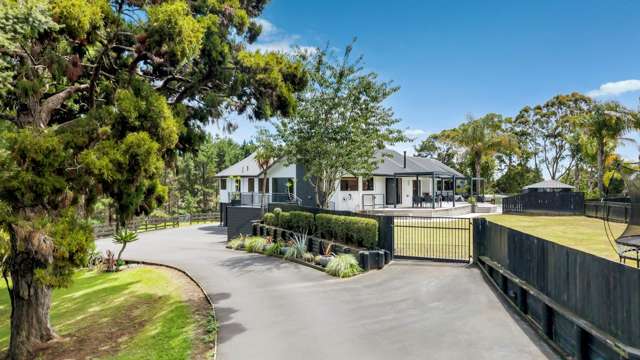 317 & 317A West Road Brookby_1