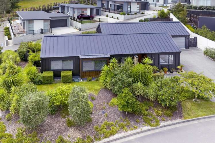 1 Andy Whiting Place Stoke_22