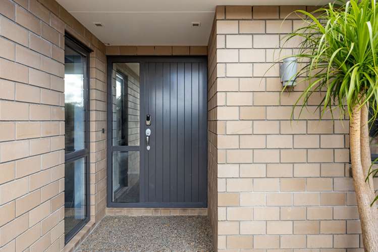 33 Aquila Crescent Rototuna North_1