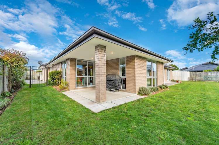 6 Country Lane Leeston_18