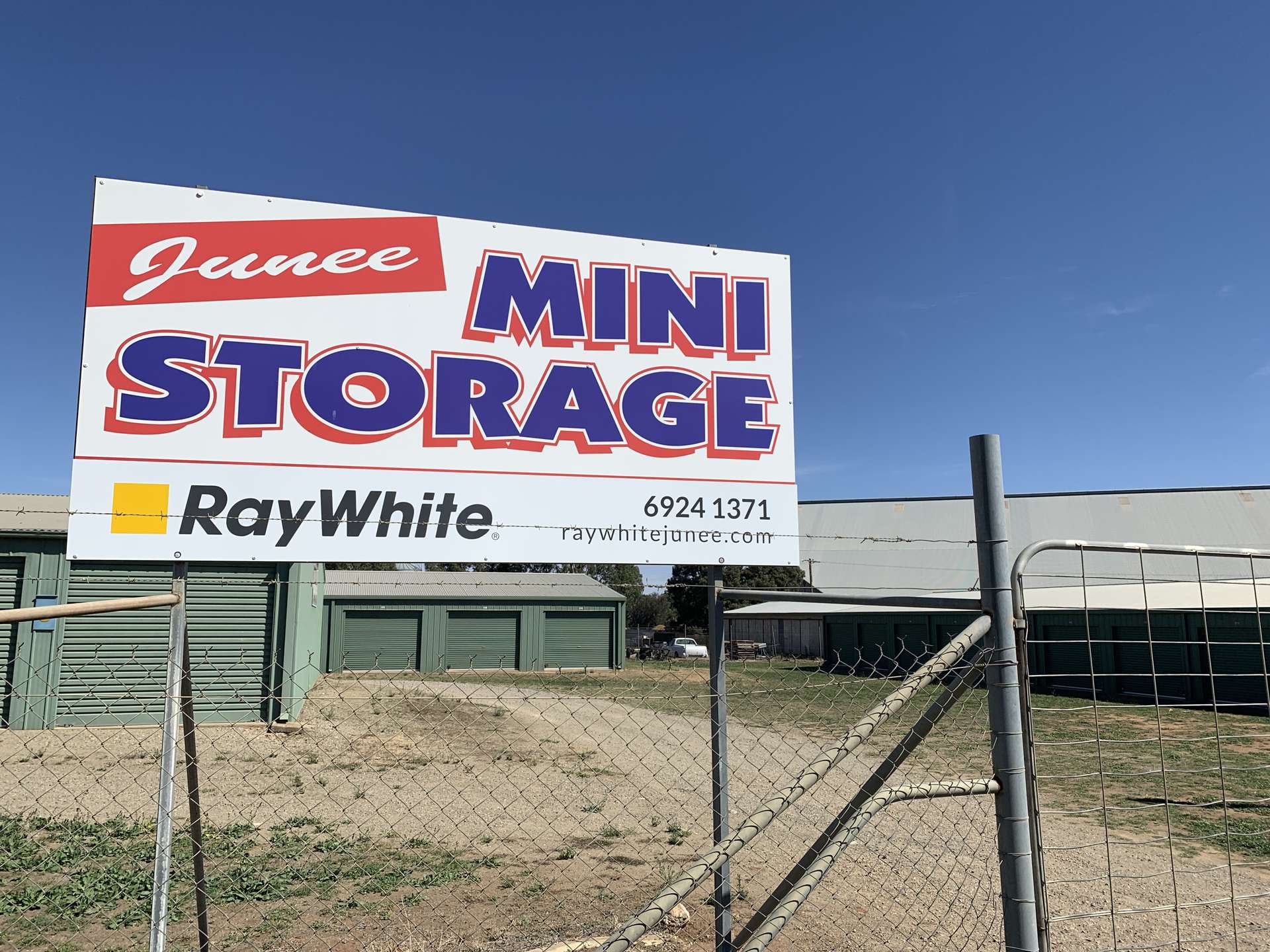 98 Queen Street (STORAGE SHEDS) Junee_0