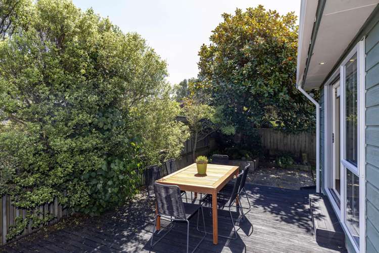 131A Renown Road Raumati South_32