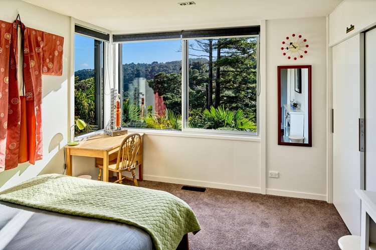 4 Francis Bell Grove Lowry Bay_15