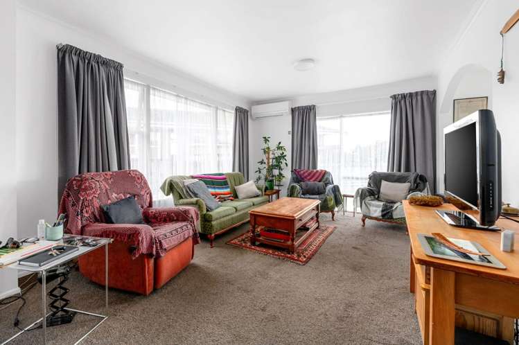 8 Robert Grigg Place 1074_5