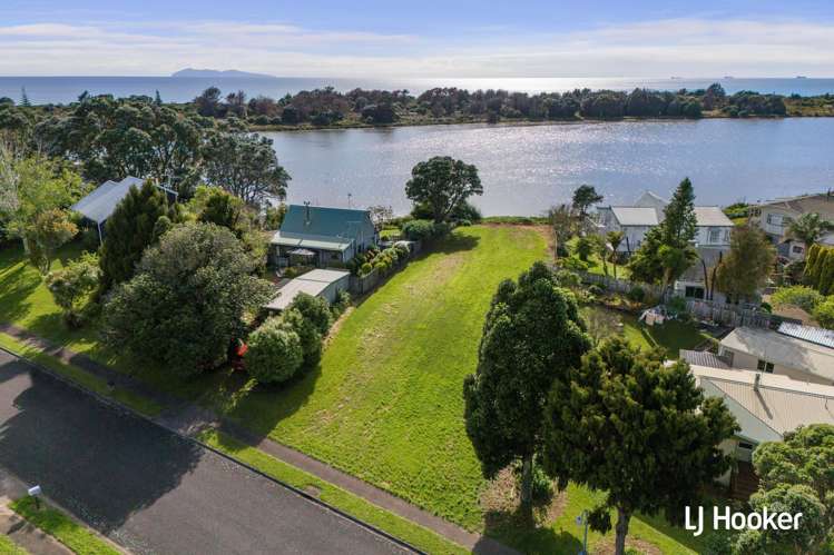 22 Pohutukawa Drive Athenree_3