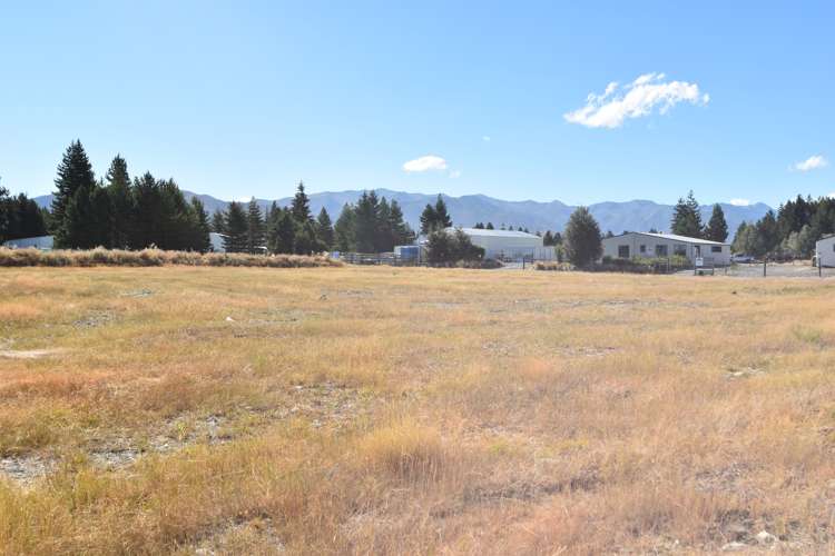 28 Hooker Crescent Twizel_8