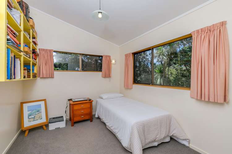 8 Raymond Terrace Northcote_19