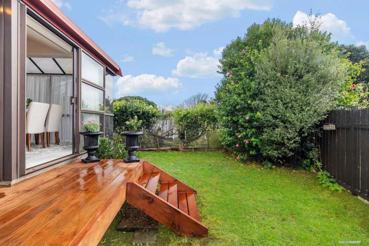 2/288 Queen Street Pukekohe_1