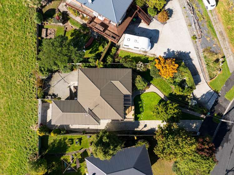 61 Elwyn Crescent Green Island_28