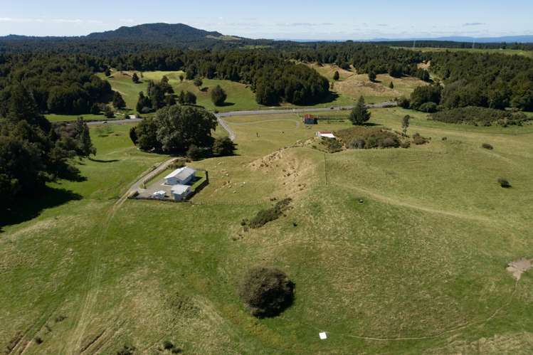 2140 Pyes Pa Road Kaimai_1