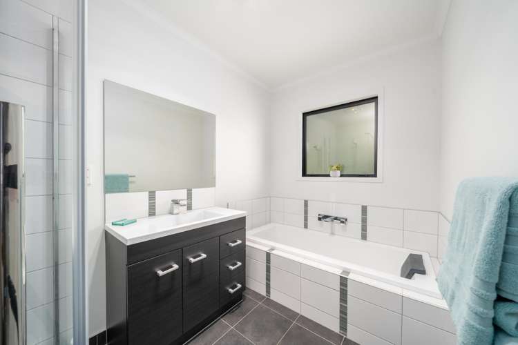 6 Romaine Road Churton Park_18