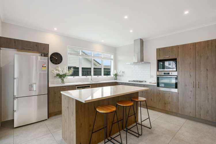 15 Turua Rise Karaka_4