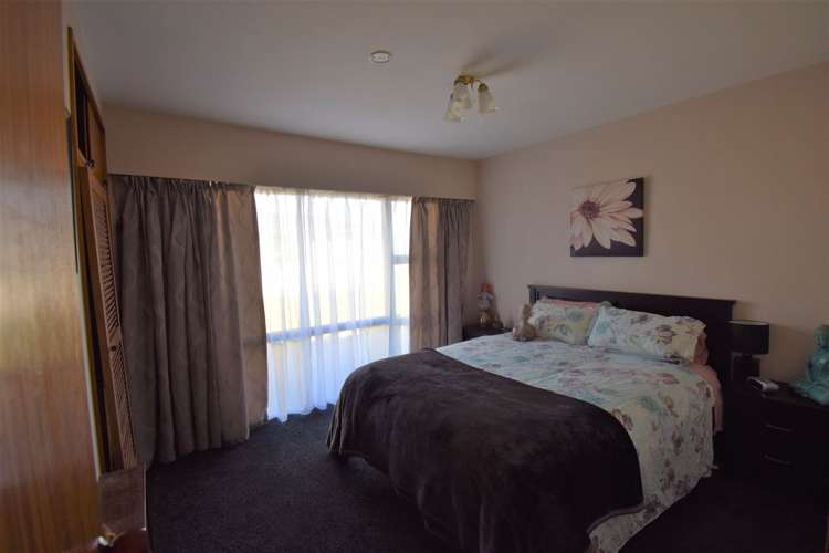 232 Sewell Street Hokitika_10