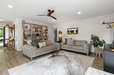 82 Harrisville Road_3