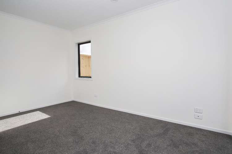 2/10 Morrison Crescent 1071_6