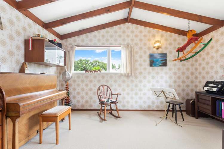 5 Mcilroy Avenue Hillsborough_8