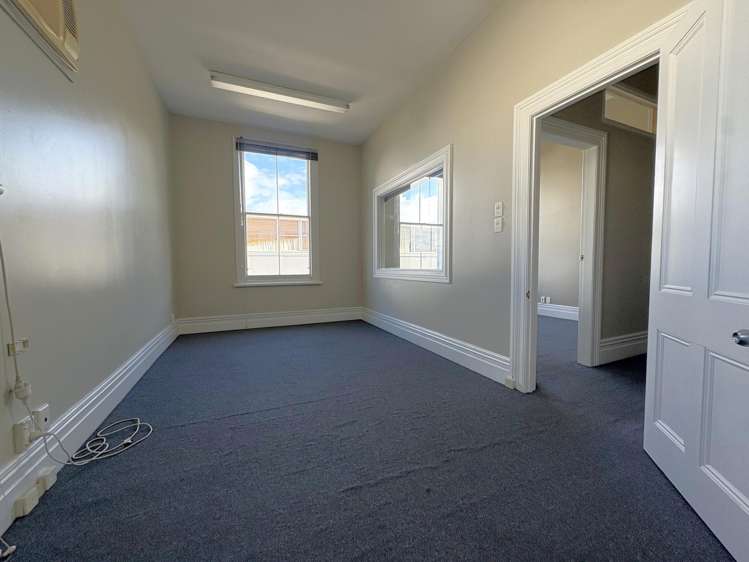 115 Newton Road Newton_5