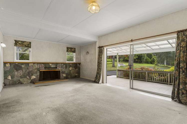 87 Carter Road Oratia_16