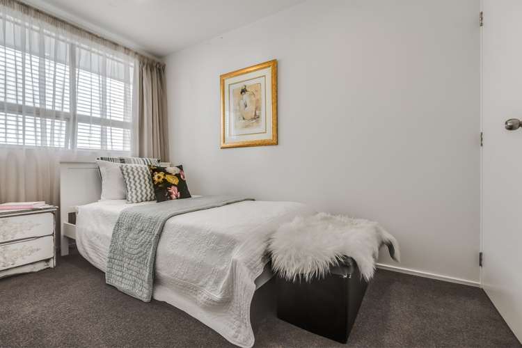 2/15a Scanlan Street Grey Lynn_11