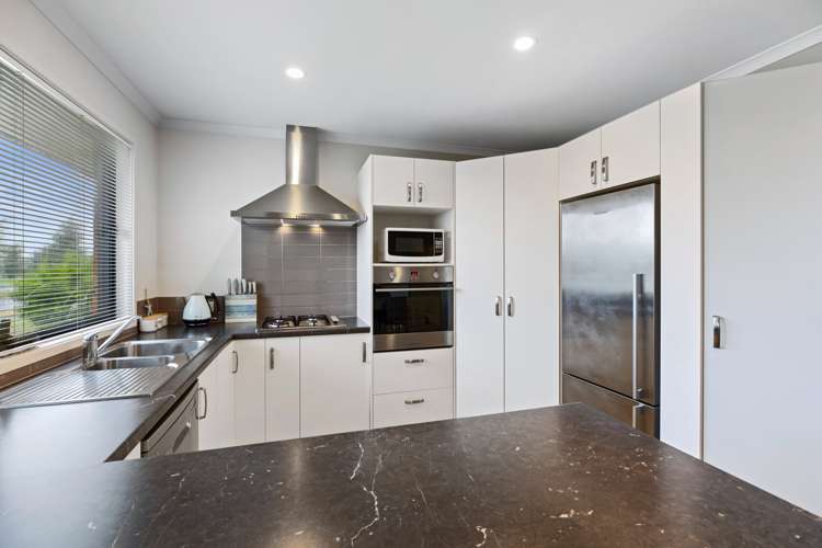 10 Rainey Crescent Papamoa_2