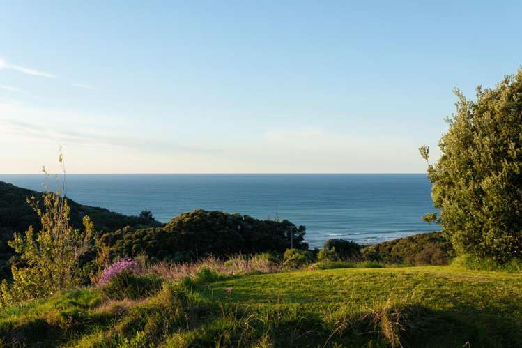 36 Sirrah Street Okitu_25