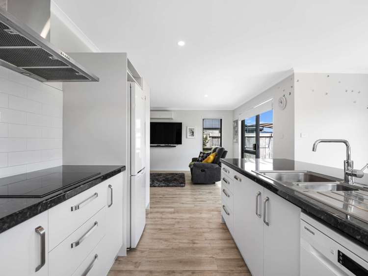 6 Navy Lane Papamoa_8