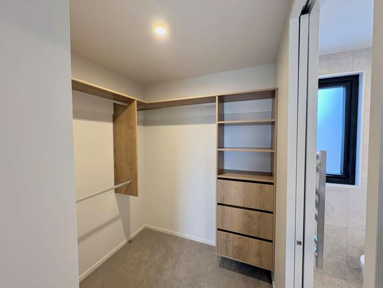 9/8 Akoranga Place Hornby_7