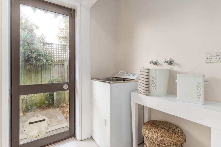 461a Pages Road Aranui_11