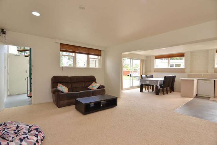 98 Godley Road Green Bay_14