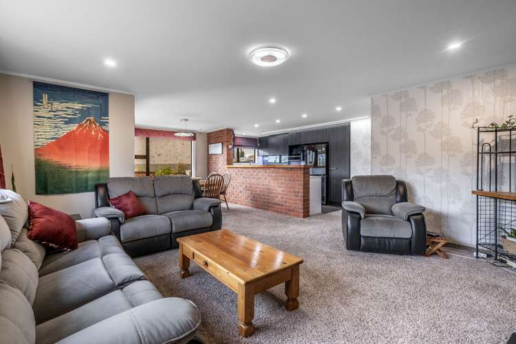 293 Queens Drive Windsor_3