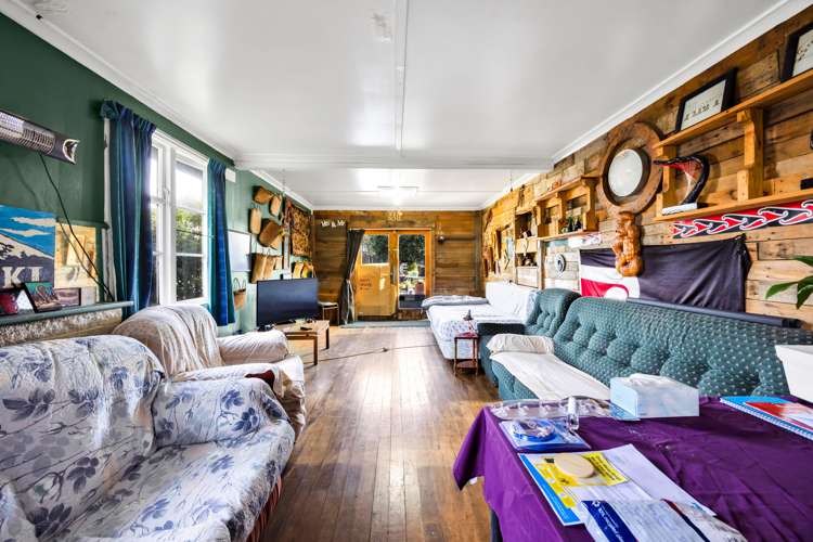 244 Egmont Street Patea_8