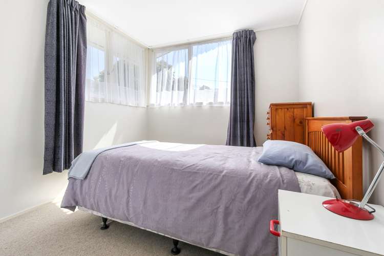 16 Rickards Place New Lynn_6