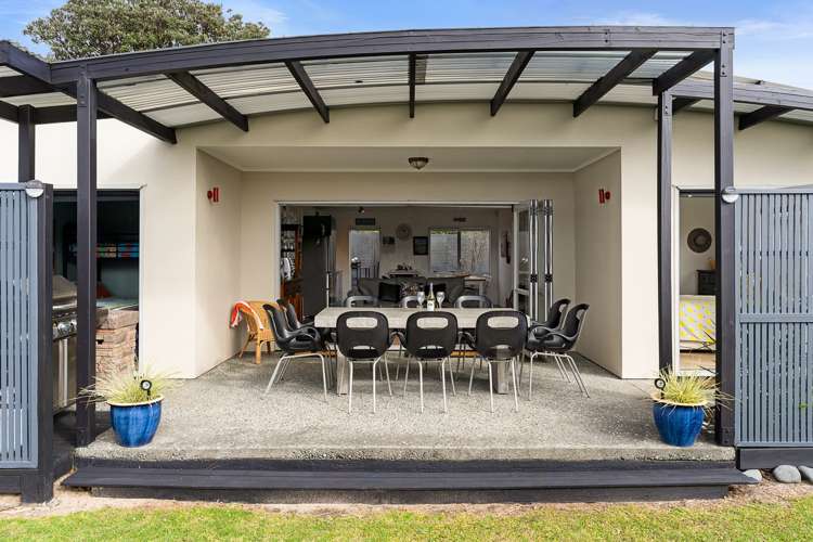 227b Ocean Road Whangamata_8