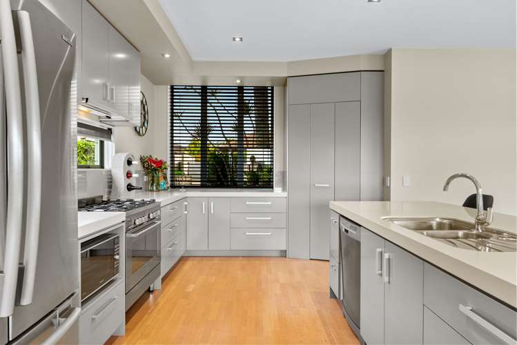 16 Pescara Point Karaka_6