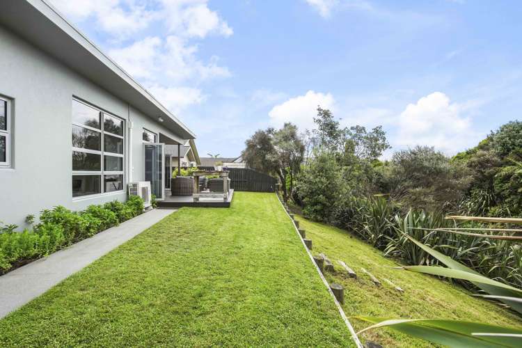 10 Westbury Mews Huntington_16