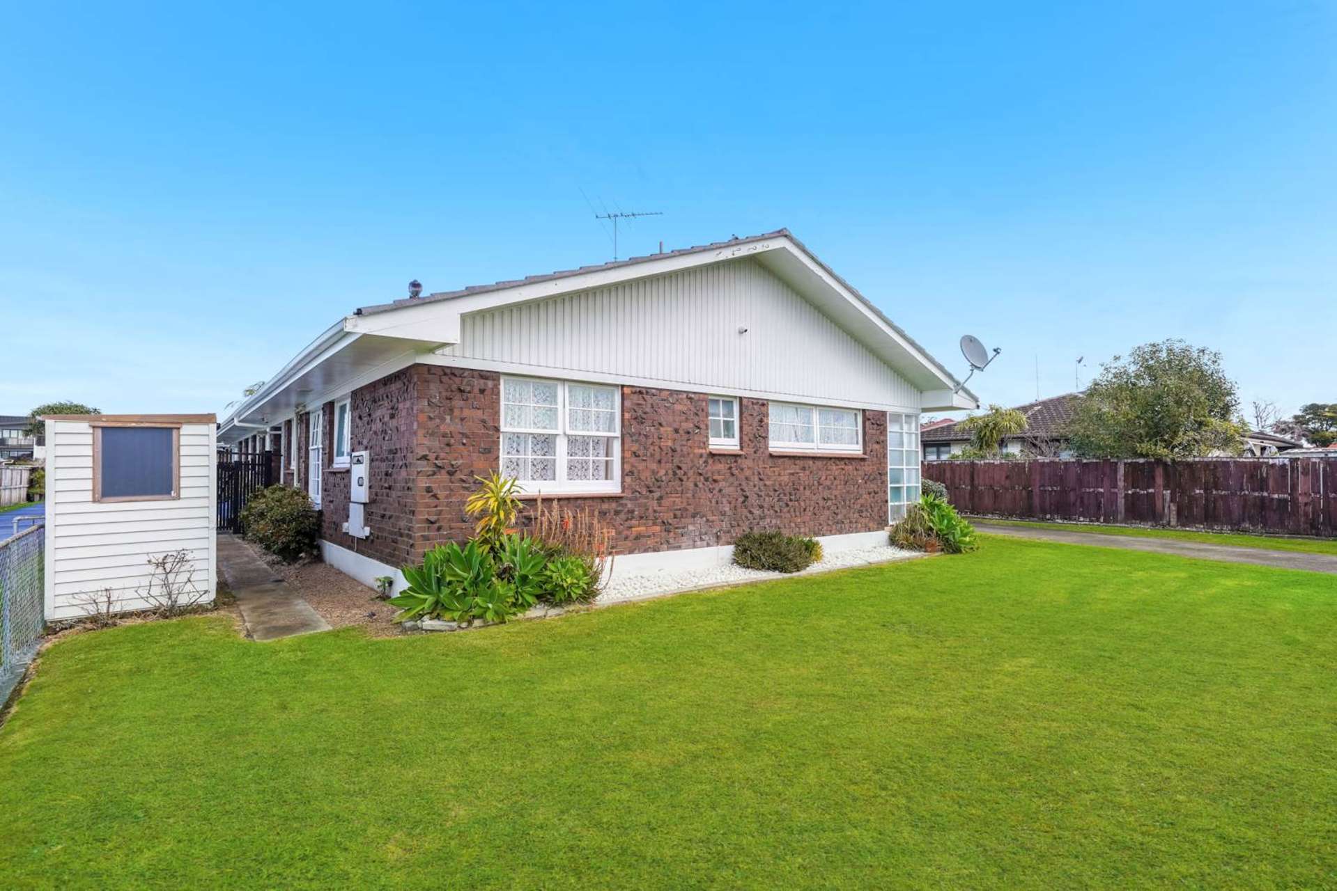 1/115 Kolmar Road Papatoetoe_0