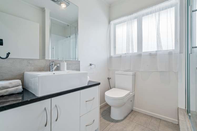 1/74 Marne Road Papakura_4