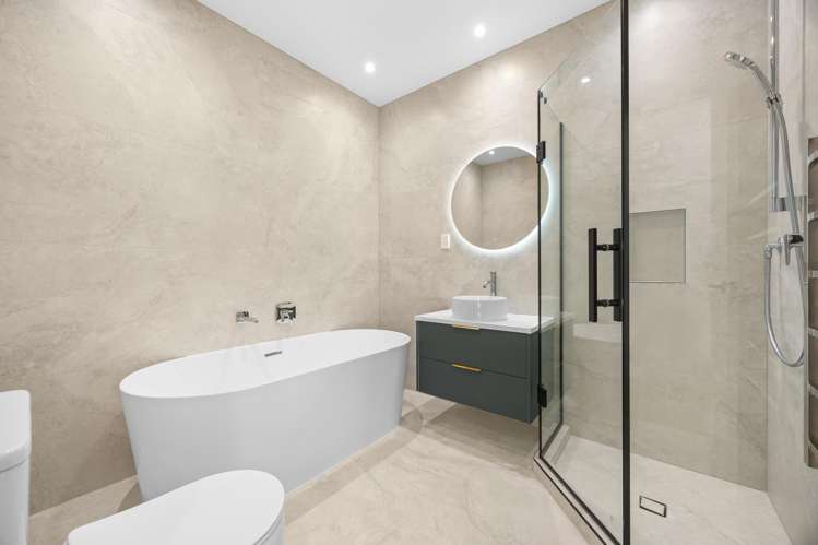 18 Tuwai Crescent Opaheke_15