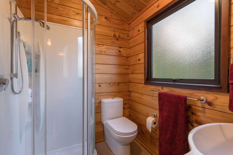 141 Teapot Valley Road Brightwater_12