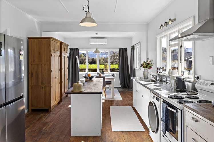 6 South Featherston Road Featherston_4