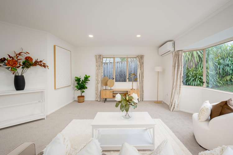 17A Tirimoana Road Te Atatu South_5