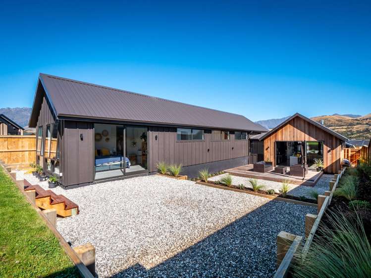 12 Coopworth Road Jacks Point_15