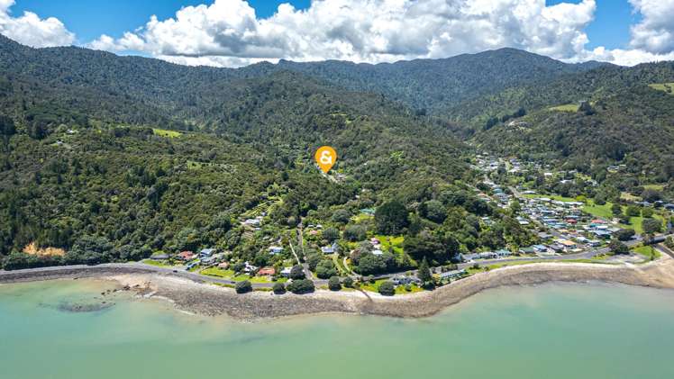 15 Pohue Creek Road Waiomu_35