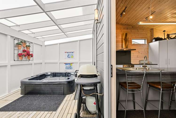 32A Mackenzie Street Waimarino_11