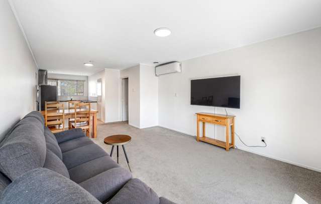 2/38 Ballater Place Highland Park_3